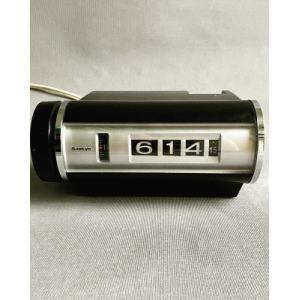 Vintage Sankyo flipclock uit de 70s